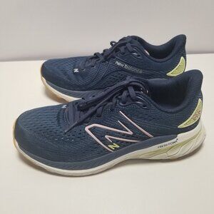 New Balance 860 Fresh Foam Women's Navy Sneakers Sz 8